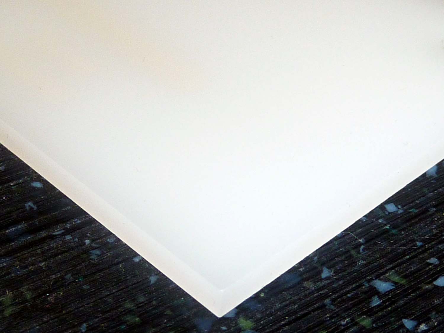 Acrylic Sheet | White 2447 / WRT31 Extruded Film-Masked (Translucent 55%)